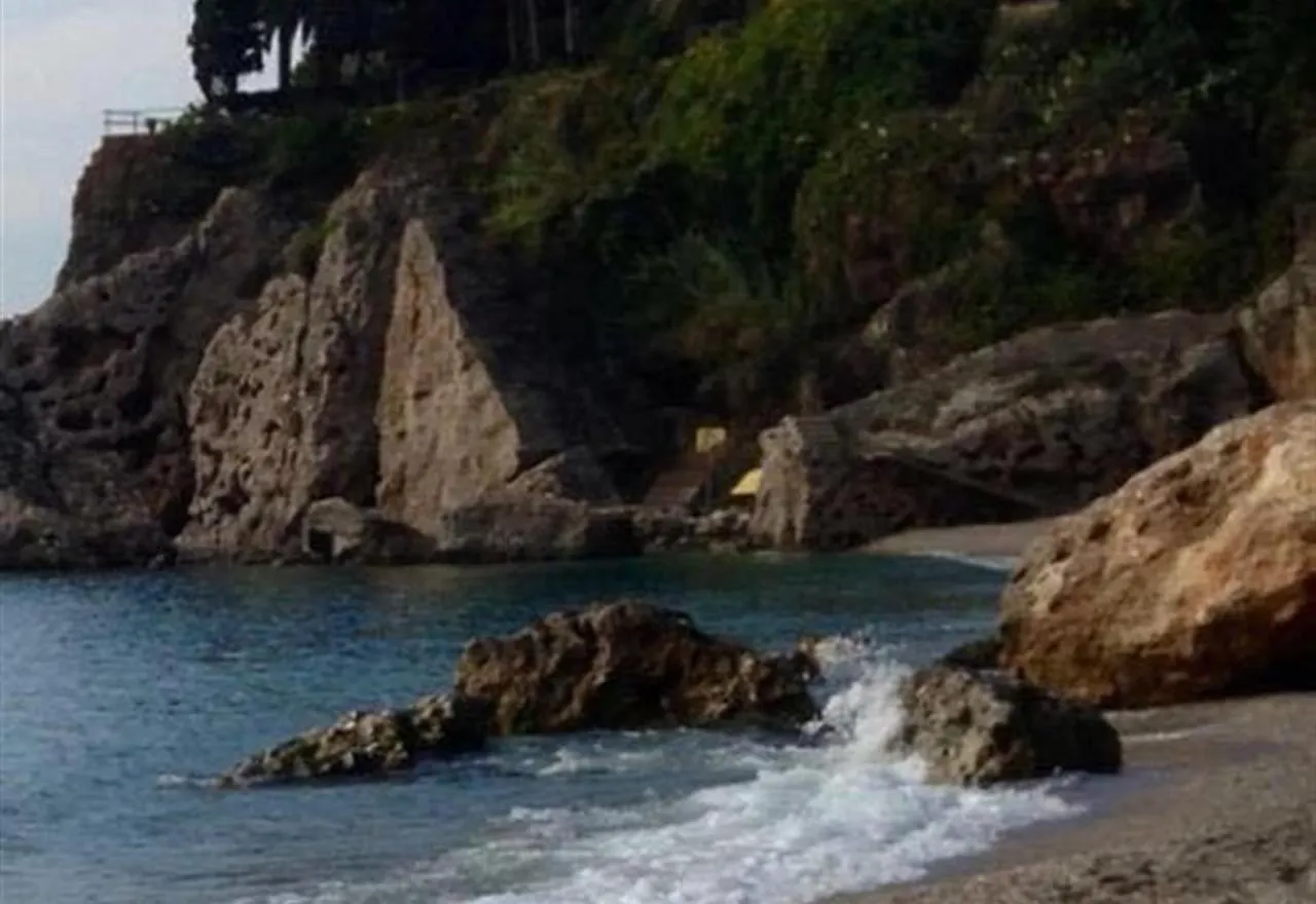Valparaiso - Burriana Beach Nerja Apartamento